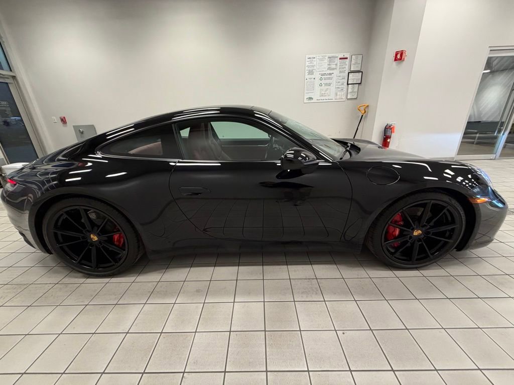Used 2020 Porsche 911 Carrera S image 8