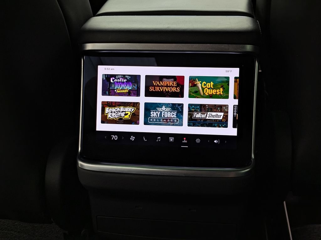 Used 2022 Tesla Model X AWD/4WD image 15