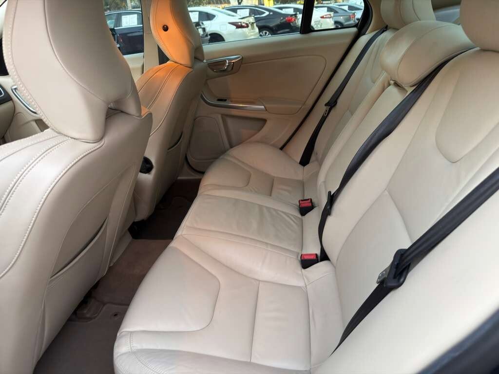 Used 2014 Volvo S60 T5 image 13
