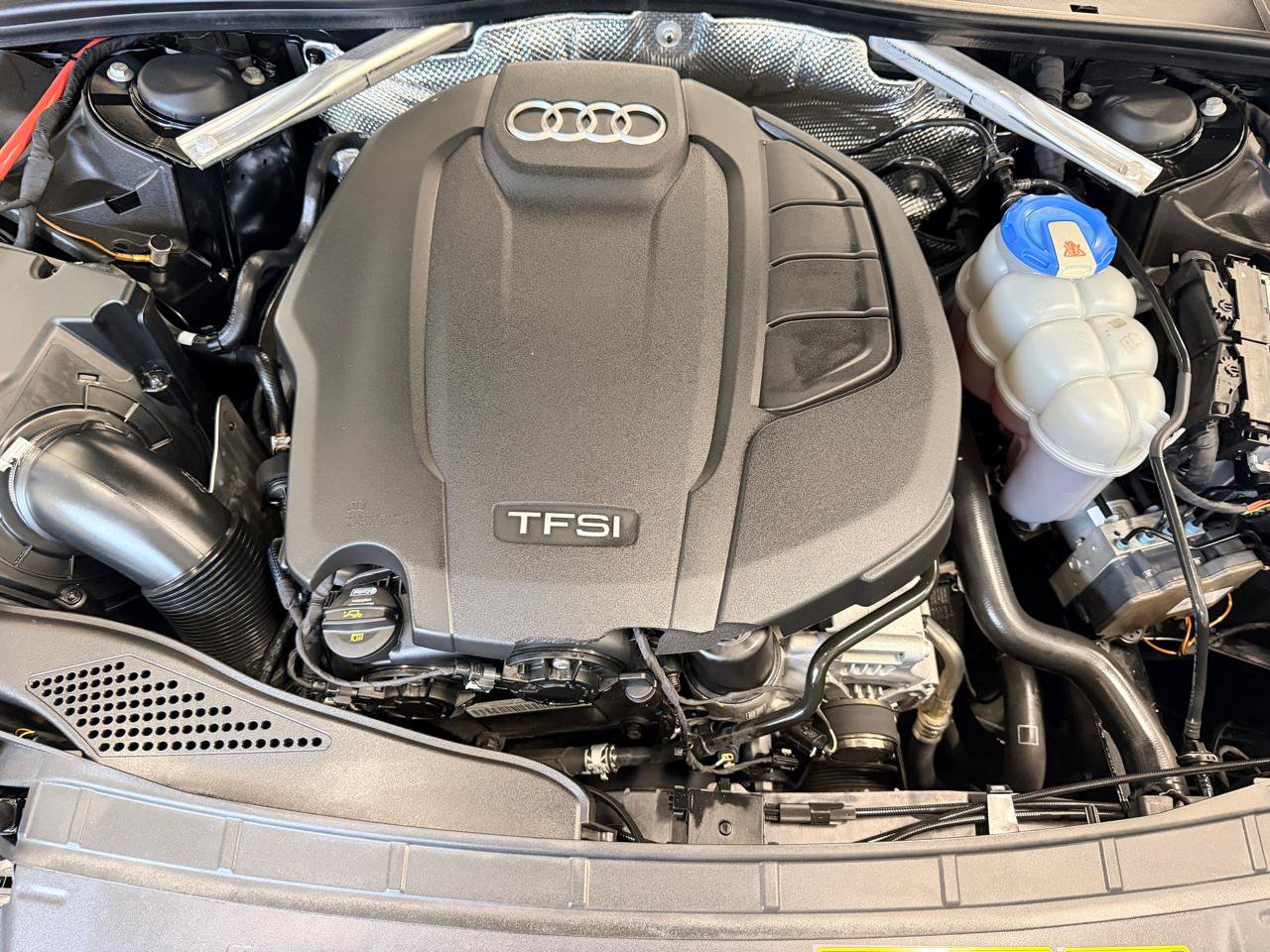 Used 2017 Audi A4 2.0T Premium w/ Audi MMI Navigation Plus AWD/4WD image 47