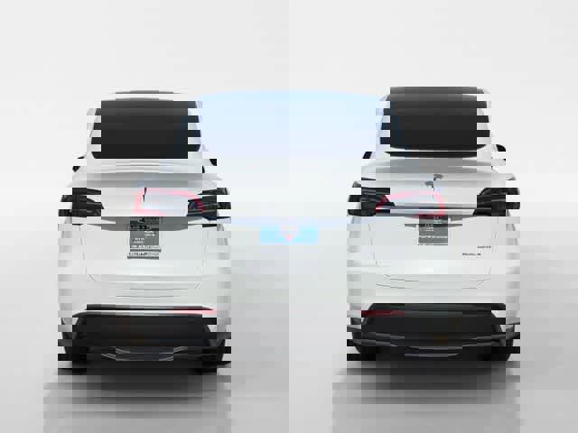 Used 2023 Tesla Model Y Performance image 4