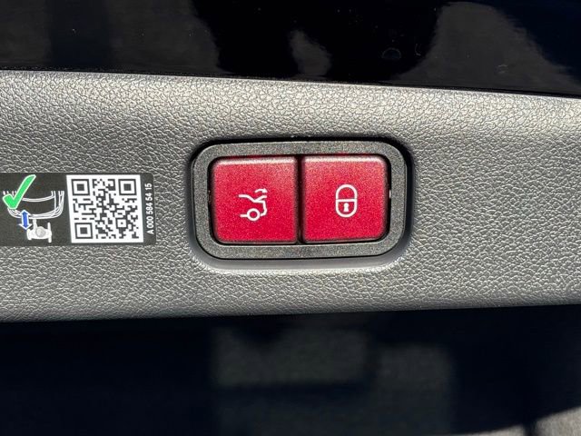 New 2026 Mercedes-Benz E 350 4MATIC Sedan image 26