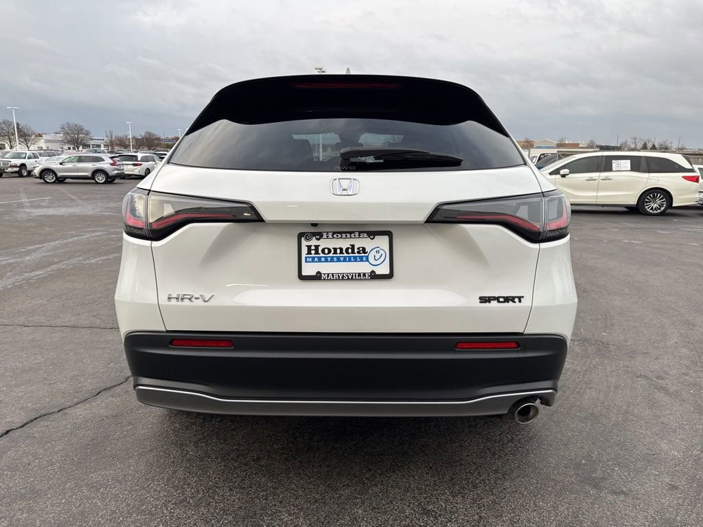 Certified 2025 Honda HR-V Sport image 6