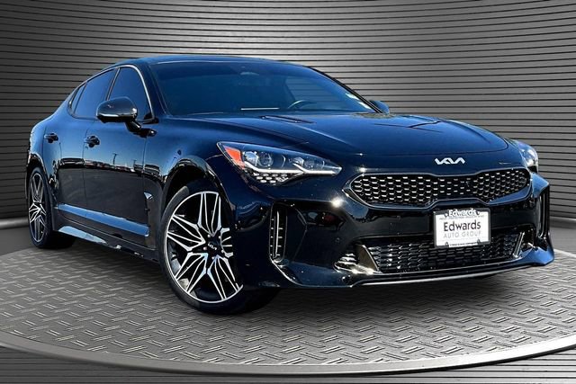 Used 2023 Kia Stinger GT2 RWD image 3