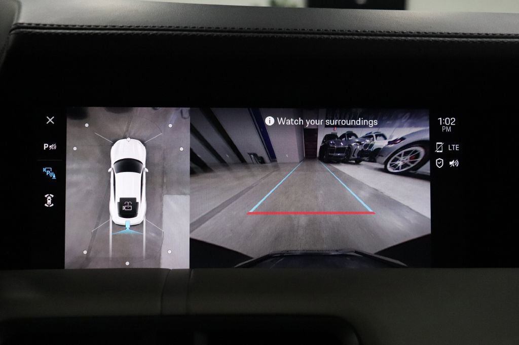 Used 2020 Porsche Taycan 4S image 18