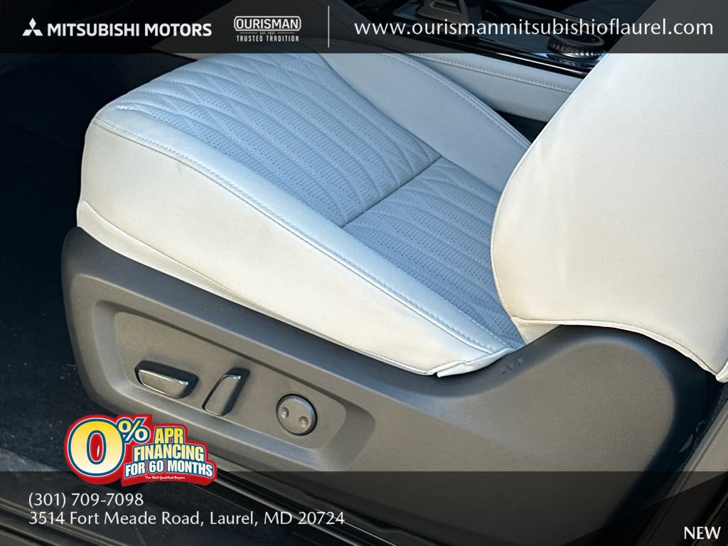 New 2025 Mitsubishi Outlander SEL image 7
