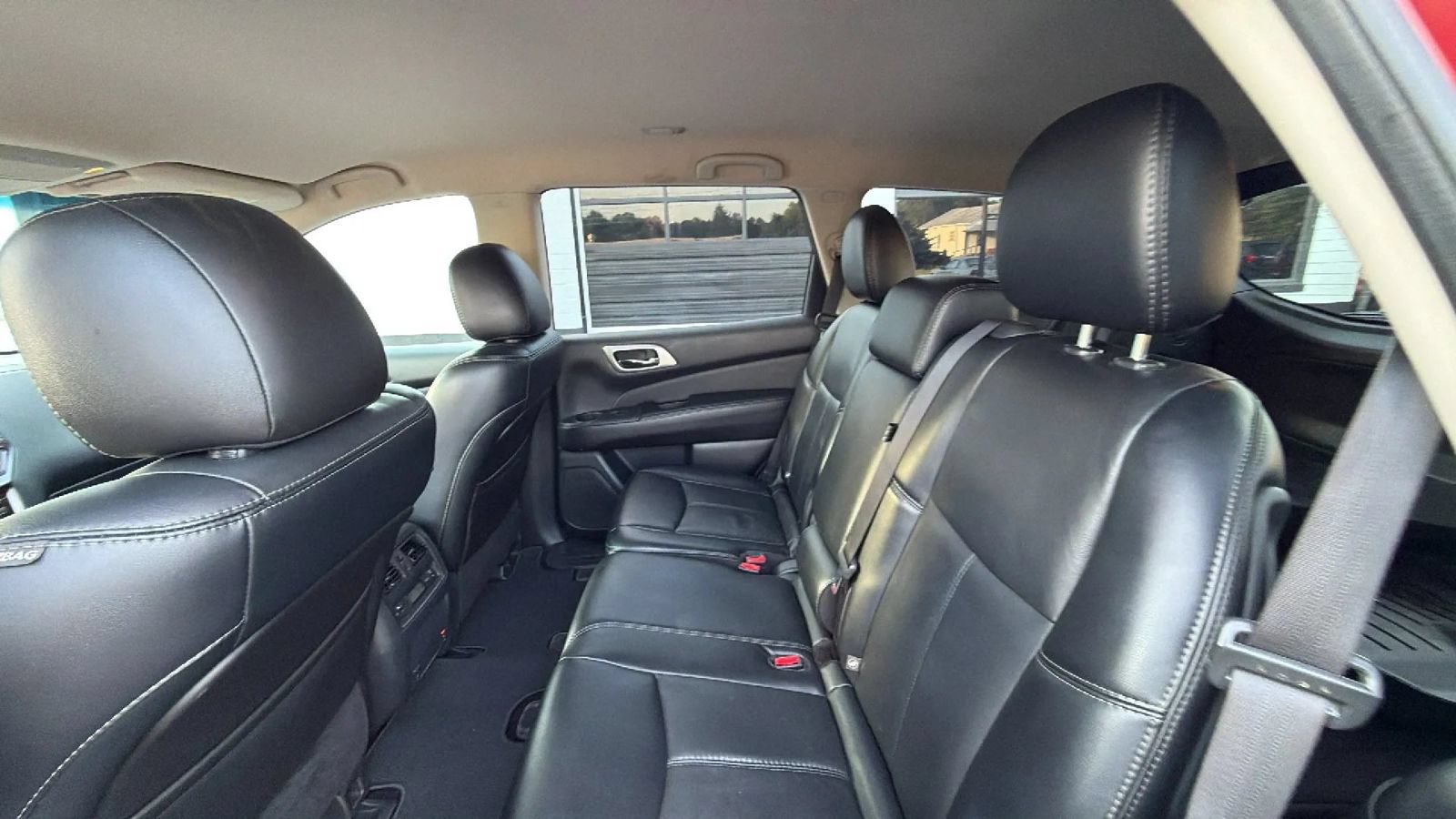 Used 2014 Nissan Pathfinder SL w/ SL Tech Package AWD/4WD image 47
