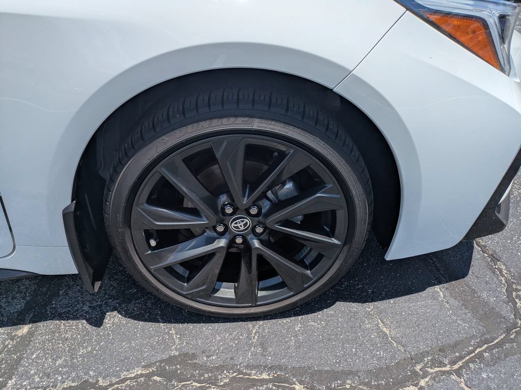 Used 2025 Toyota Corolla SE FWD image 12