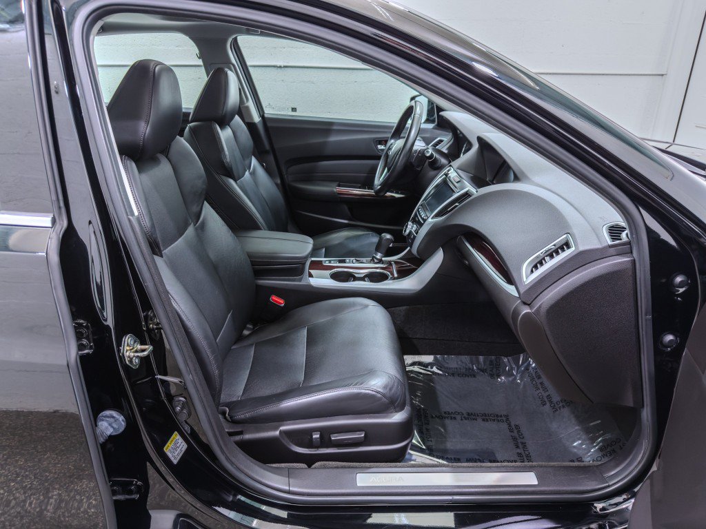 Used 2017 Acura TLX w/ Technology Package FWD image 20