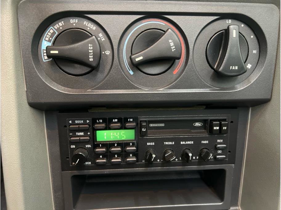 Used 1988 Ford Mustang GT image 30