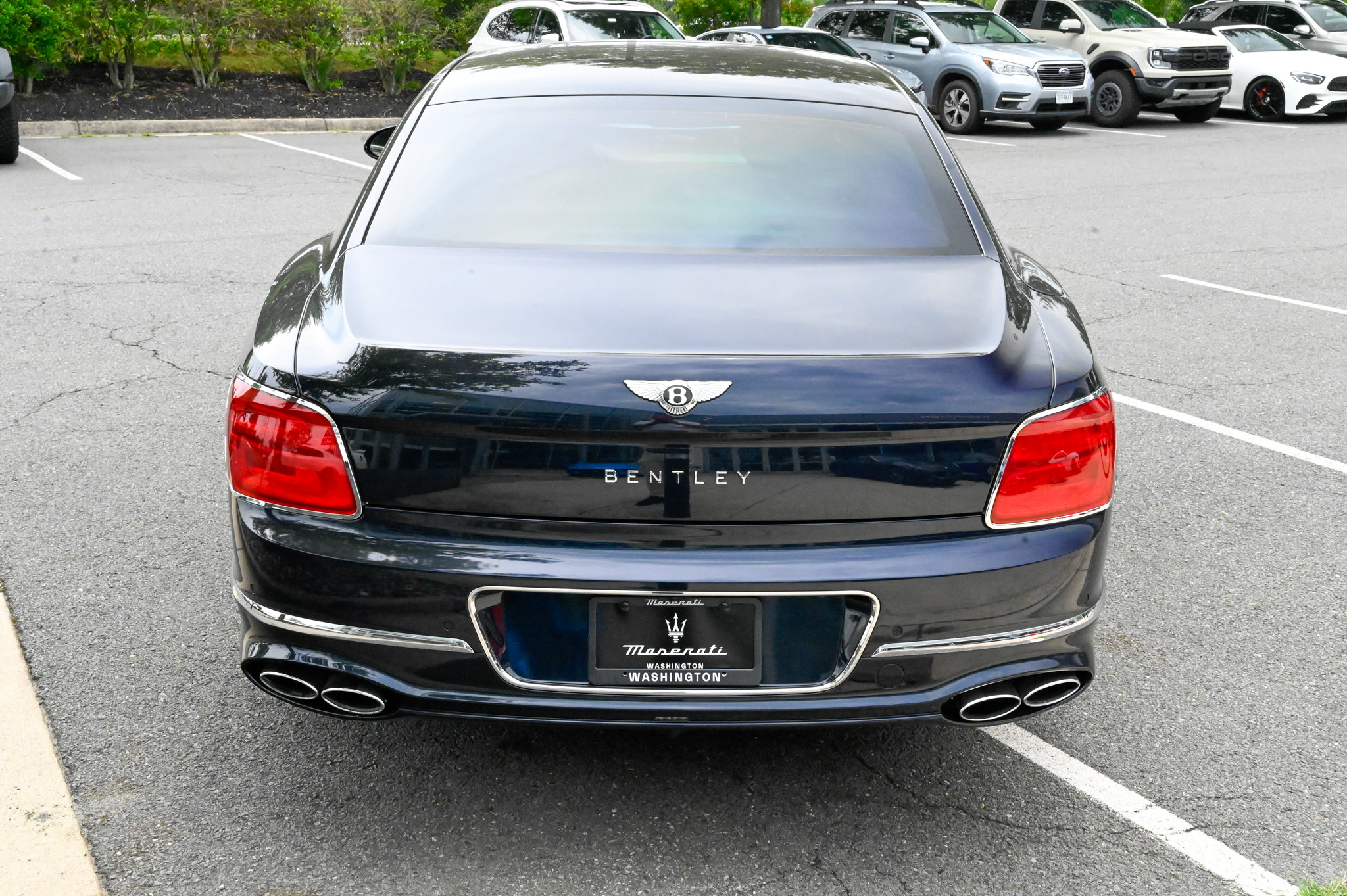Used 2022 Bentley Flying Spur V8 AWD/4WD image 6