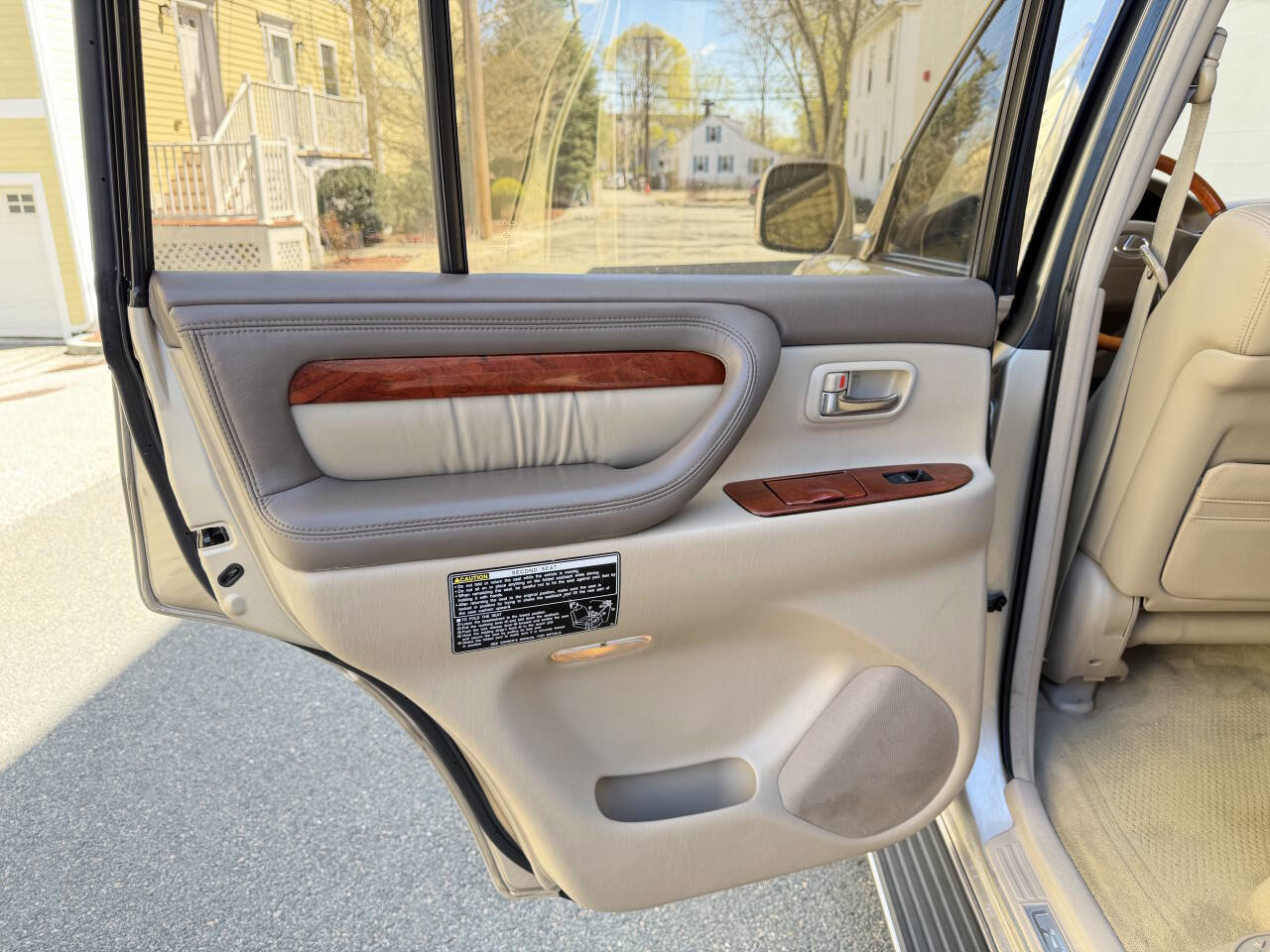 Used 2001 Lexus LX 470 4WD image 29