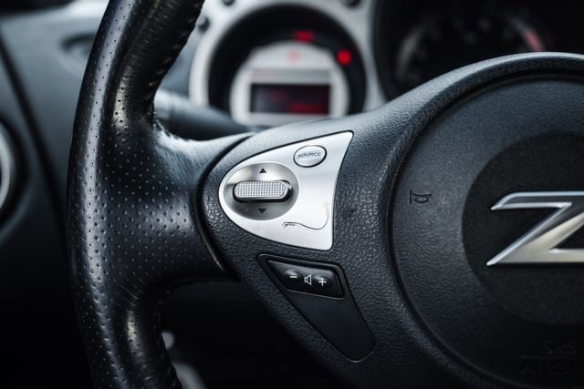 Used 2009 Nissan 370Z Coupe image 48