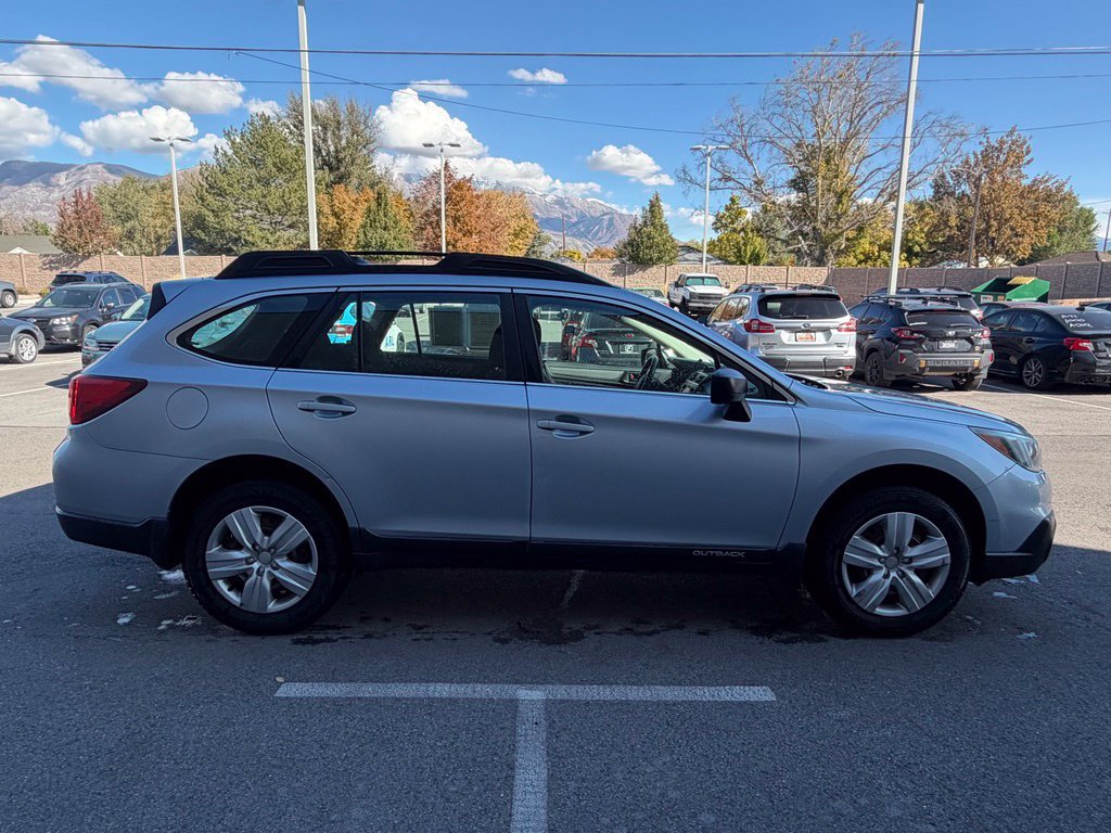 Used 2015 Subaru Outback 2.5i AWD/4WD image 5