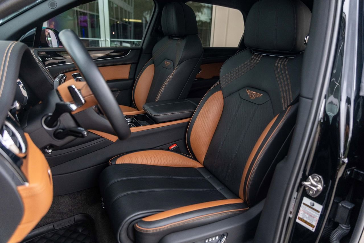 Certified 2024 Bentley Bentayga AWD/4WD image 21