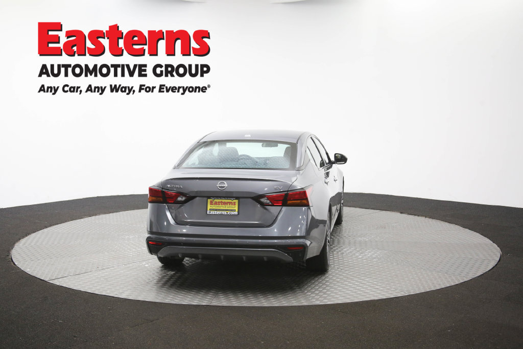 Used 2024 Nissan Altima 2.5 SV FWD image 41