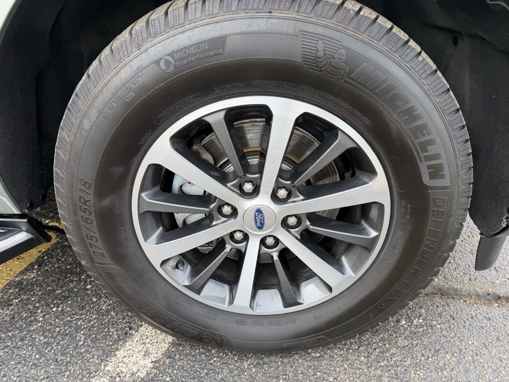 Used 2019 Ford Expedition XLT w/ Equipment Group 202A image 35