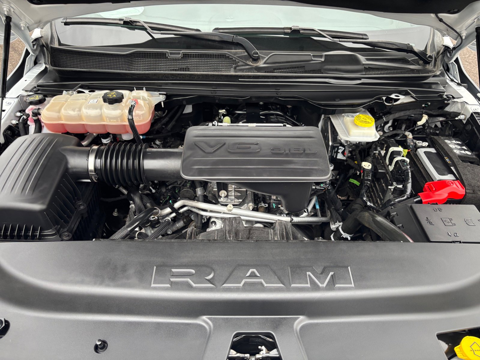 Used 2025 RAM 1500 Big Horn image 32