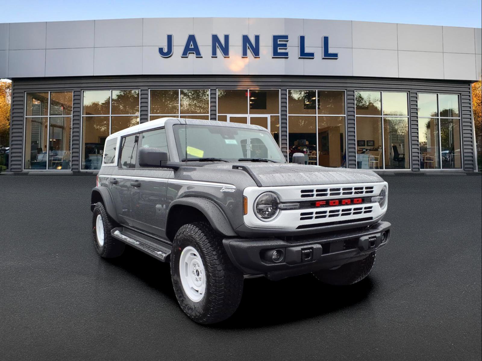 New 2025 Ford Bronco Heritage Edition image 2