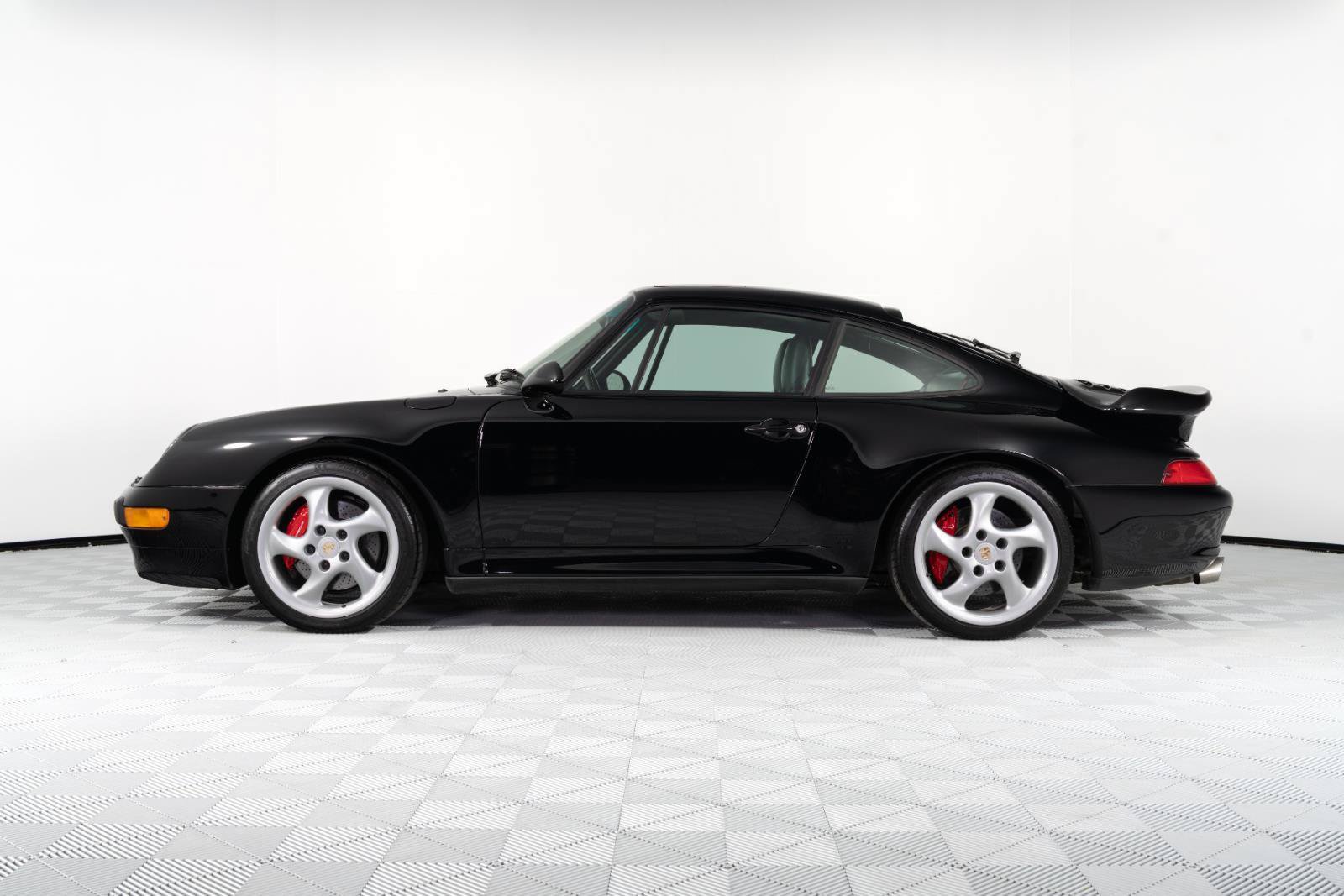 Used 1996 Porsche 911 Turbo RWD image 17