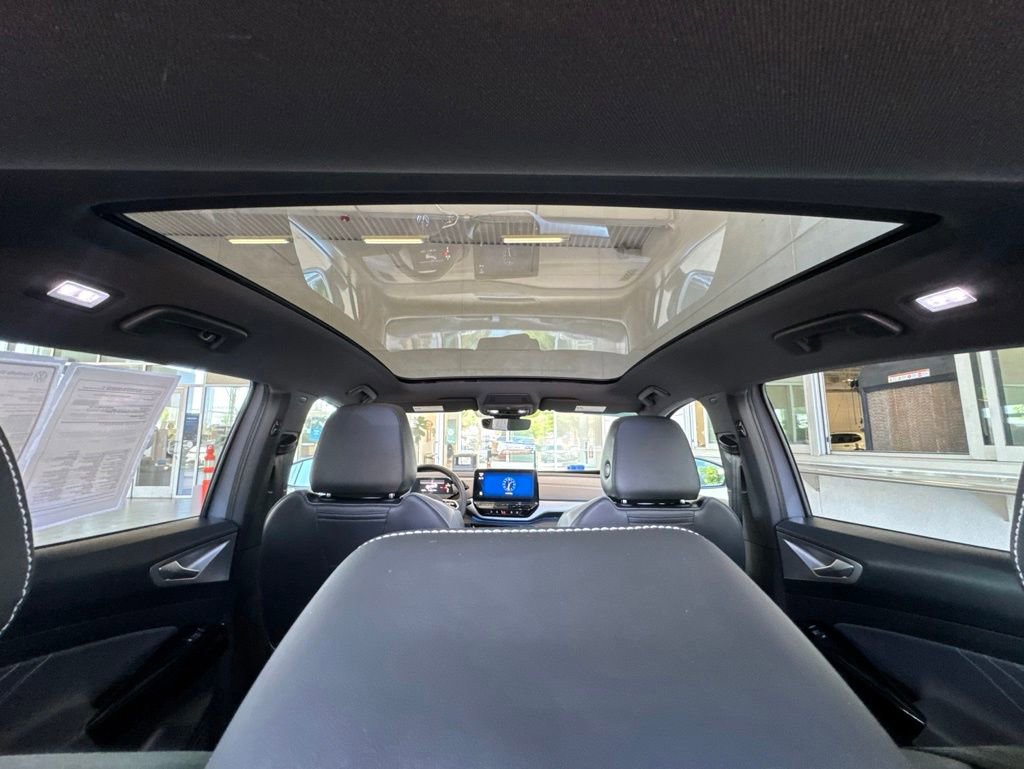 Used 2023 Volkswagen ID.4 S RWD image 18