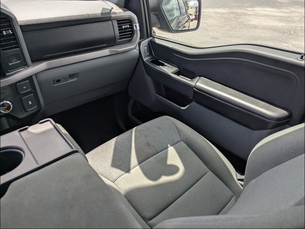 Used 2025 Ford F150 XLT w/ Equipment Group 301A Standard AWD/4WD image 16