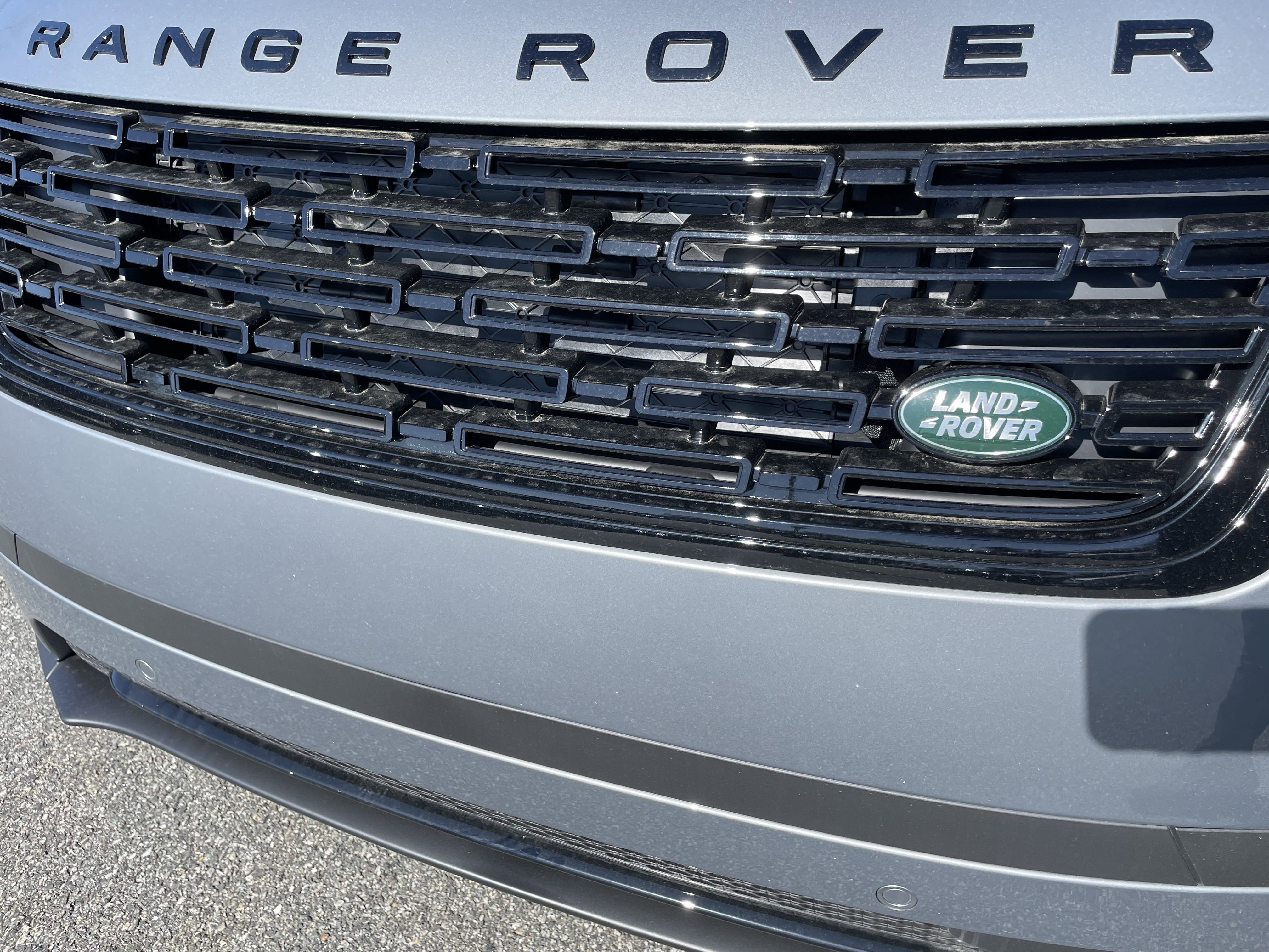 New 2026 Land Rover Range Rover Velar S image 32