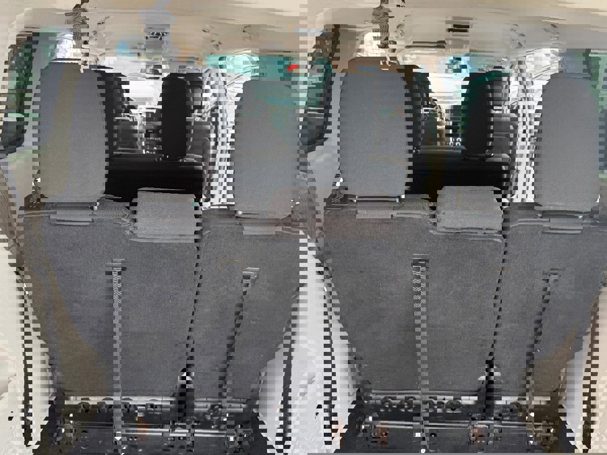 Used 2019 Dodge Grand Caravan SE image 18