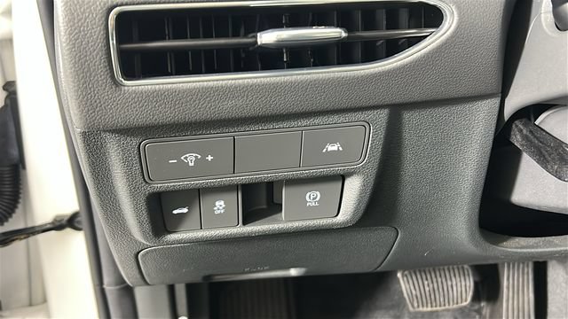 Used 2023 Hyundai Sonata SEL w/ Convenience Package FWD image 19
