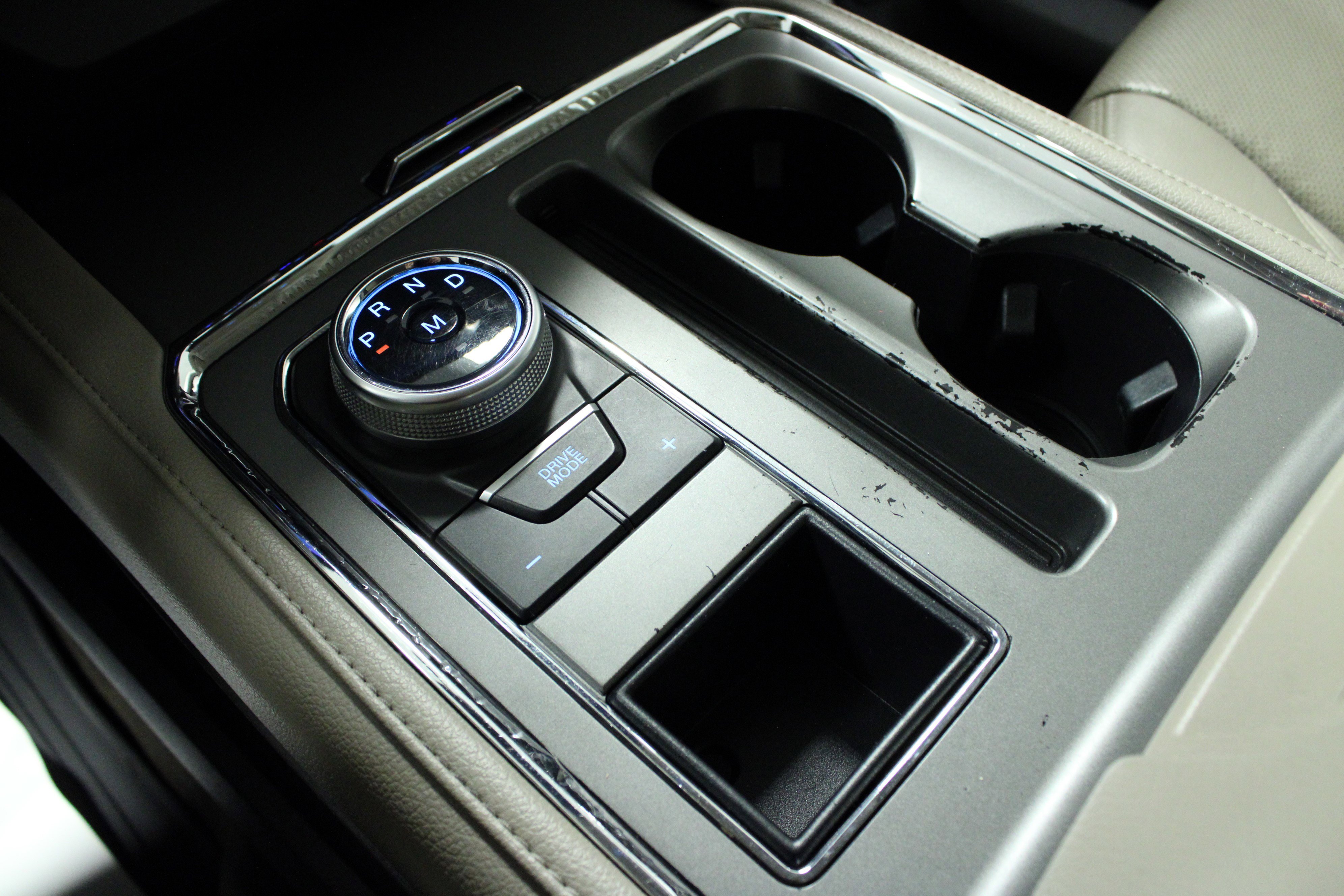 Used 2020 Ford Expedition XLT w/ Equipment Group 202A image 24