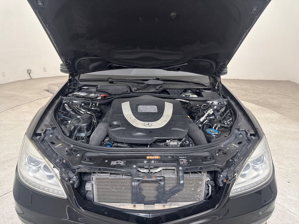 Used 2011 Mercedes-Benz S 550 image 17