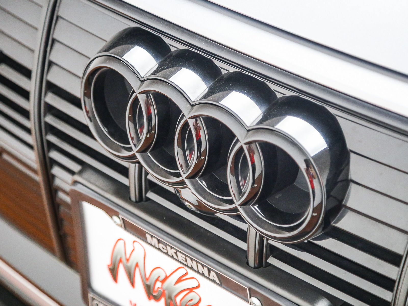 Used 2022 Audi e-tron S Premium Plus AWD/4WD image 9