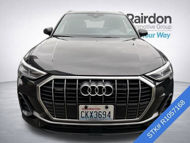 Used 2024 Audi Q3 2.0T Premium image 2