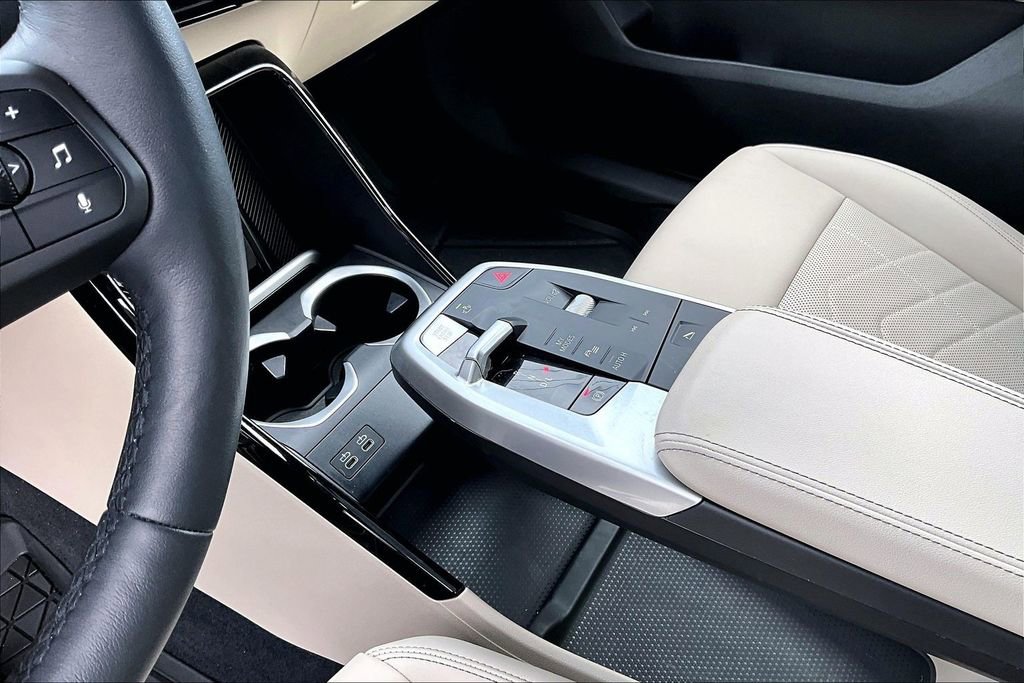 New 2025 BMW X2 xDrive28i w/ Premium Package image 7