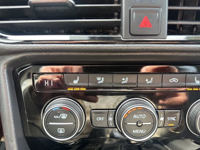 Used 2024 Volkswagen Taos SE image 21
