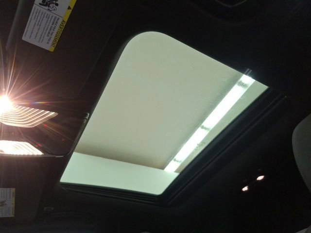 Used 2022 BMW 330i xDrive Sedan w/ Premium Package 2 image 51