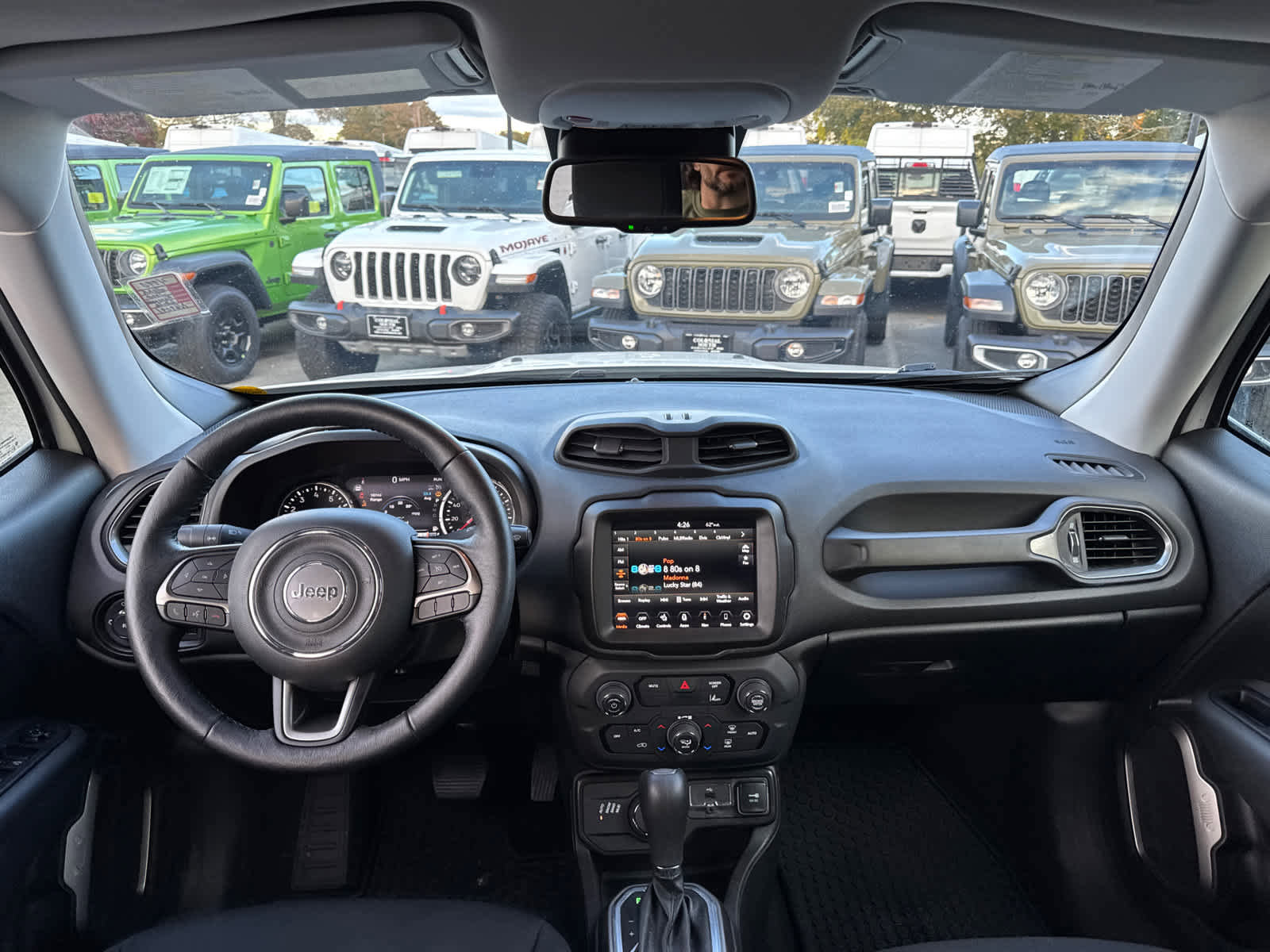 Used 2022 Jeep Renegade Latitude w/ Convenience Group image 33