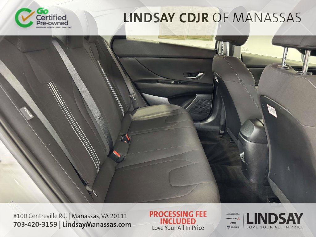 Used 2024 Hyundai Elantra SEL FWD image 15