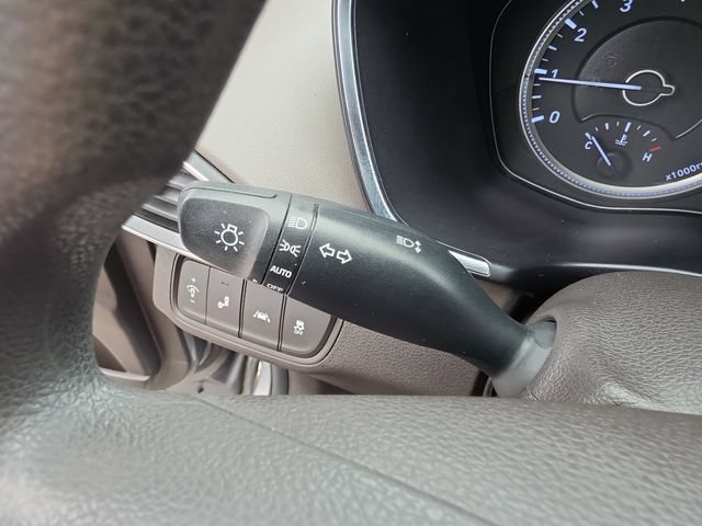 Used 2019 Hyundai Santa Fe SE FWD image 21