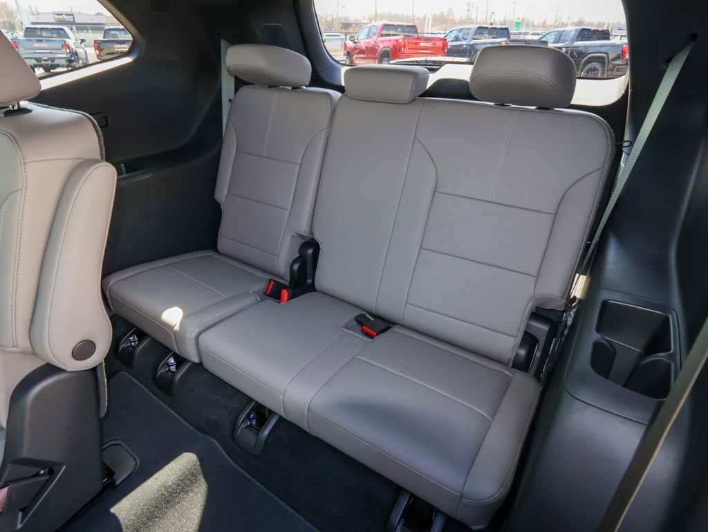 New 2026 GMC Acadia Elevation image 11