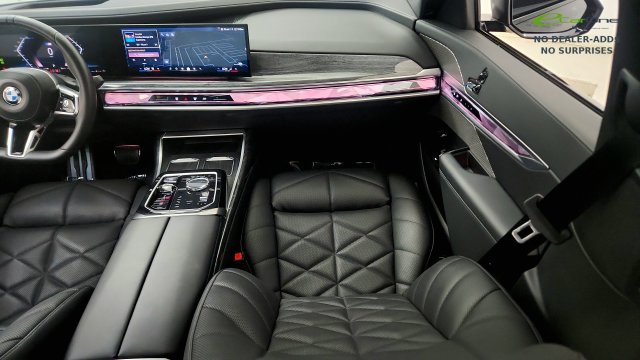 Used 2023 BMW 740i w/ Parking Assistance Package RWD image 51