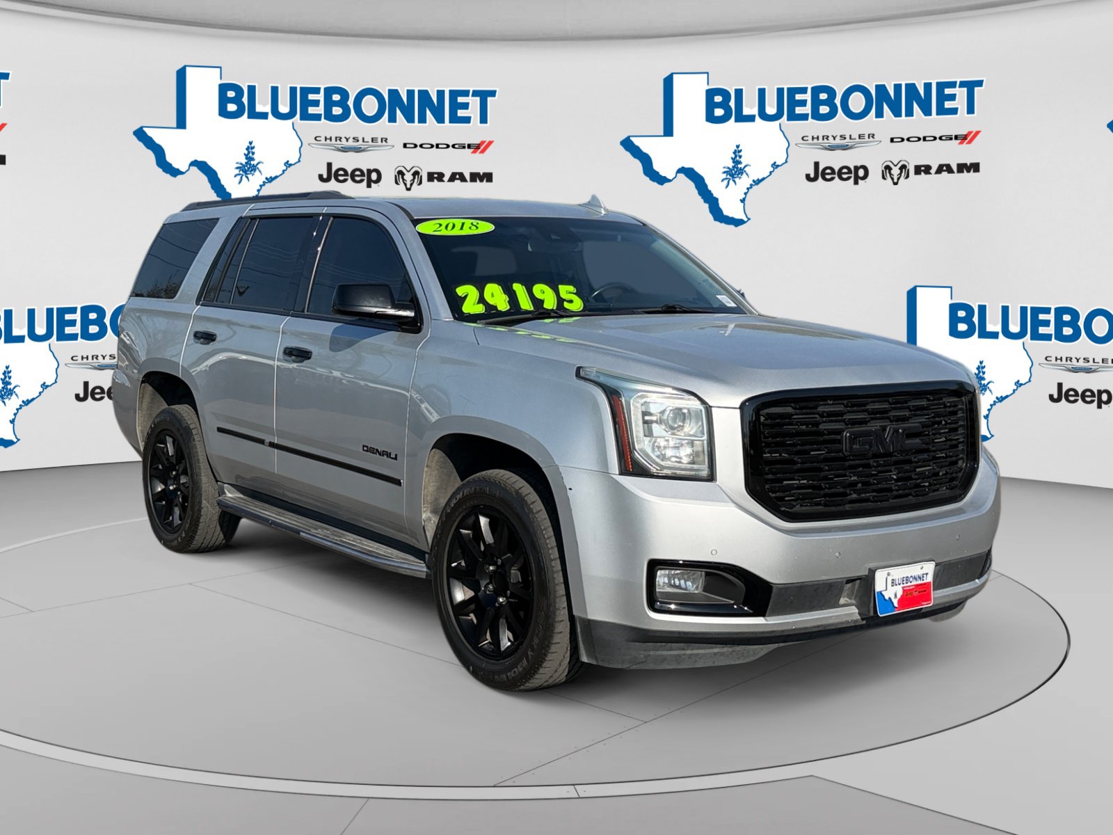 Used 2018 GMC Yukon Denali RWD image 3