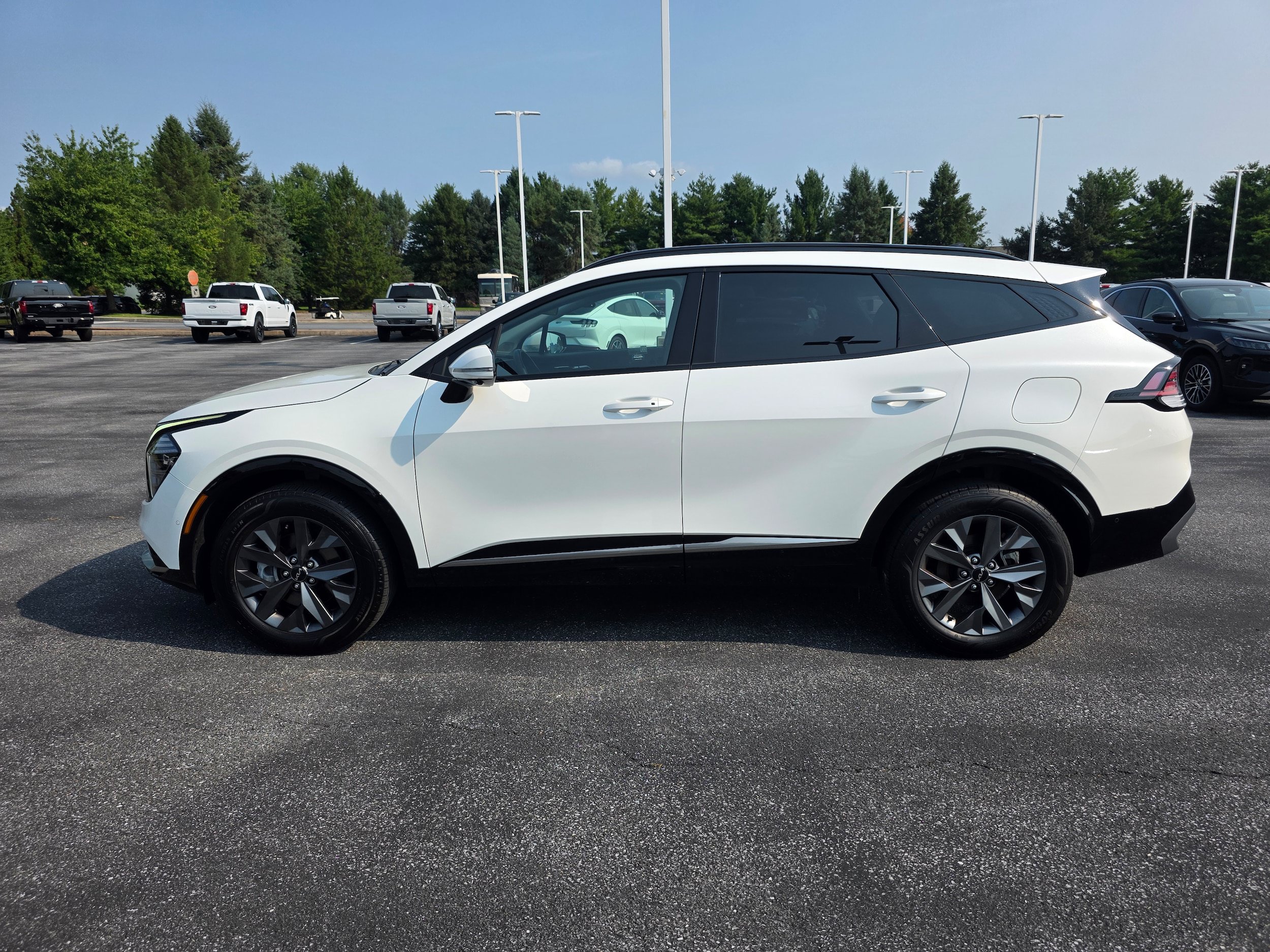 Used 2025 Kia Sportage SX Prestige AWD/4WD image 2