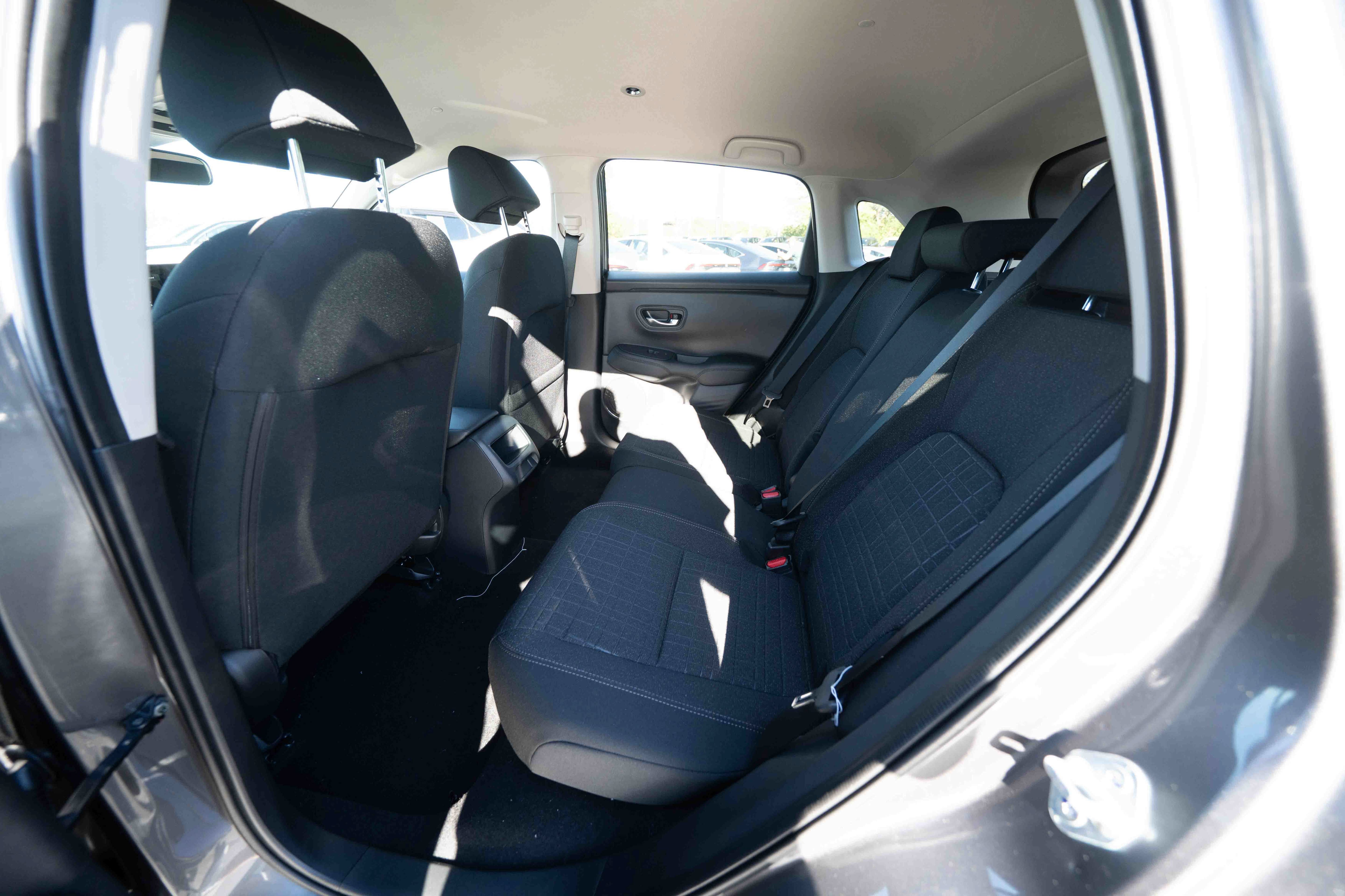 New 2027 Honda HR-V LX image 23