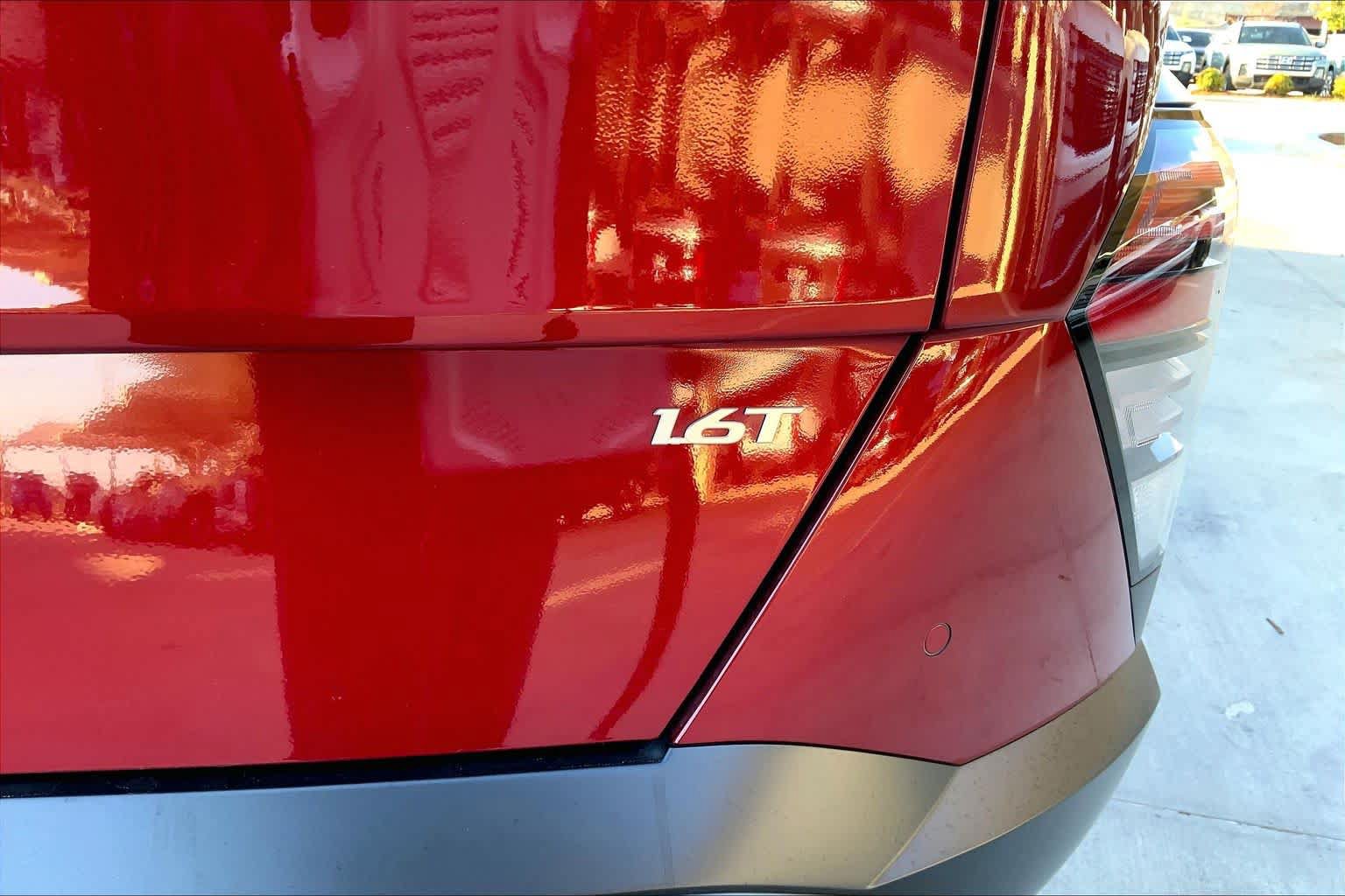 Used 2025 Hyundai Kona Limited FWD image 10