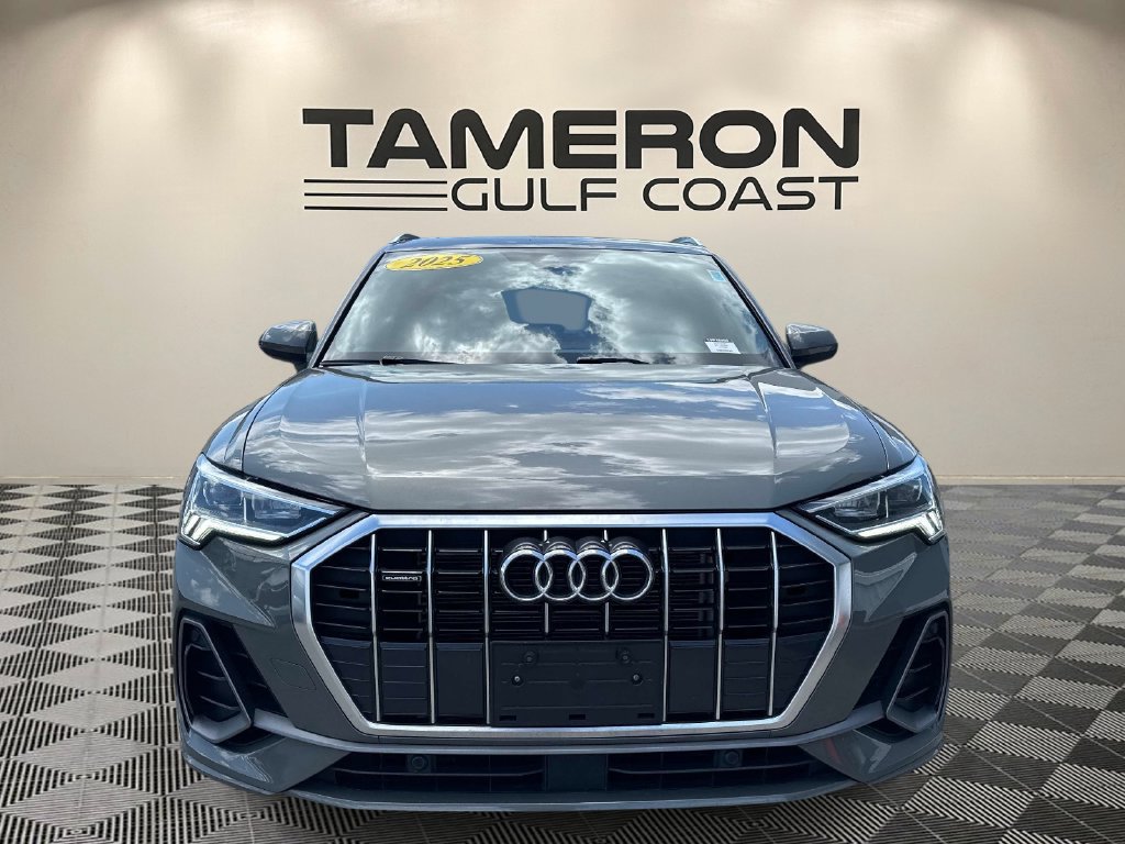 Used 2025 Audi Q3 2.0T Premium AWD/4WD image 2