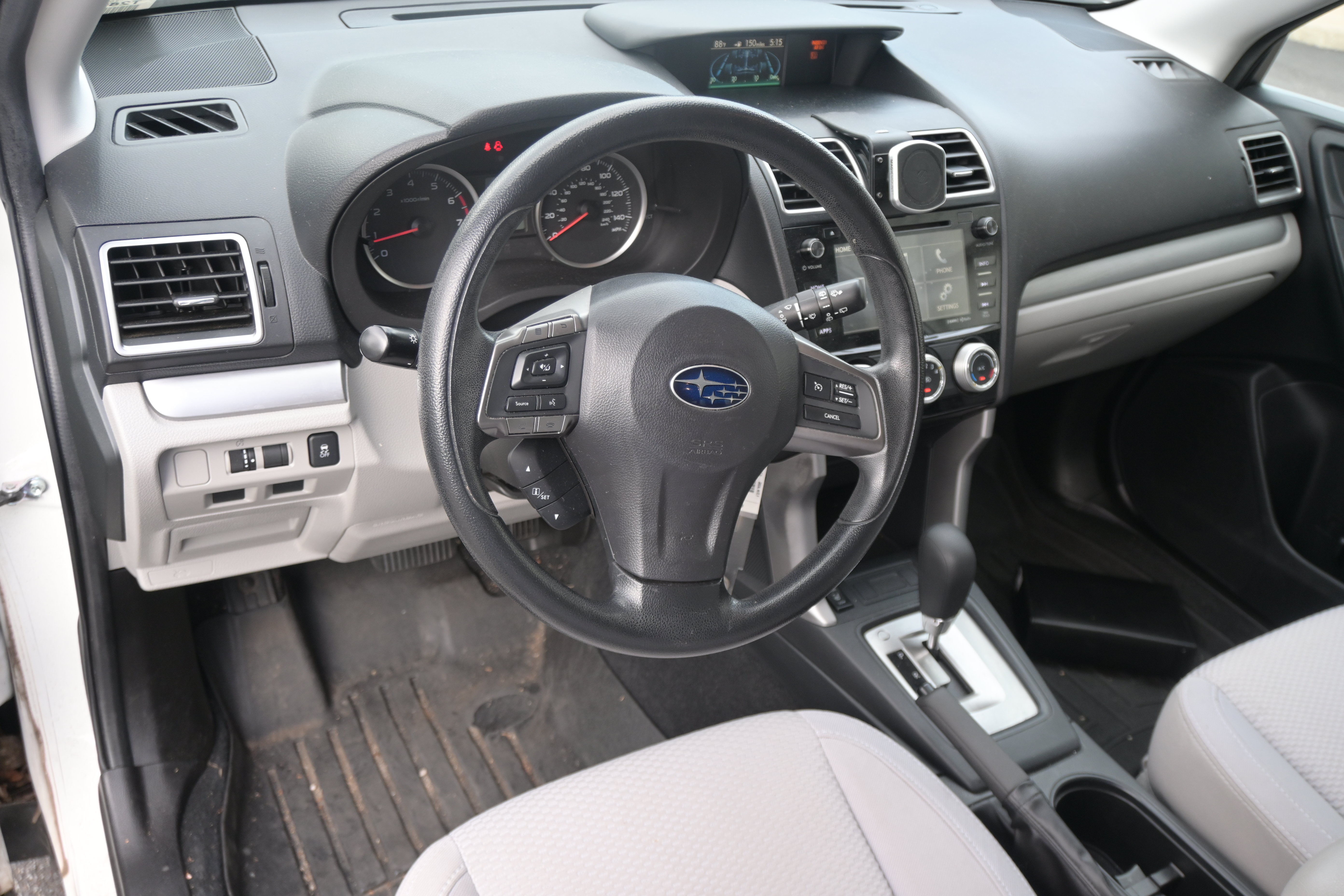 Used 2016 Subaru Forester 2.5i Premium w/ Popular Package #1 AWD/4WD image 11