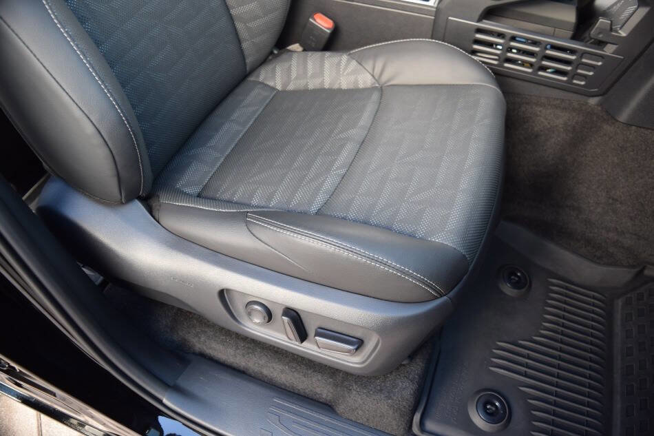 Used 2025 Toyota 4Runner TRD Sport Premium AWD/4WD image 50