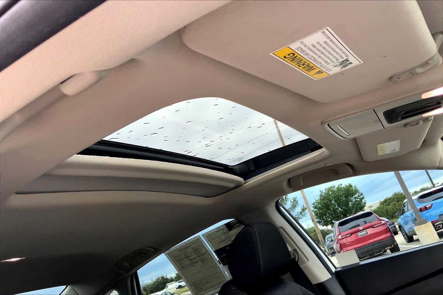 Used 2023 Honda Accord EX image 14
