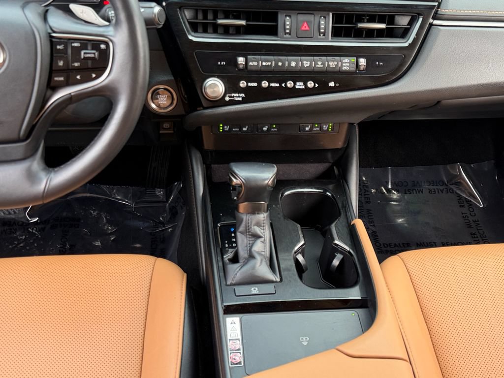 Used 2023 Lexus ES 350 w/ Premium Package FWD image 13